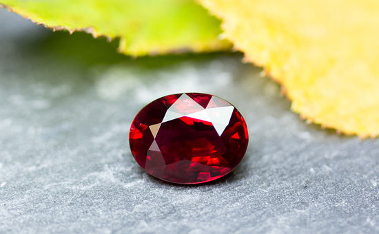 Ruby, Pigeon's Blood Red, 4,14ct.