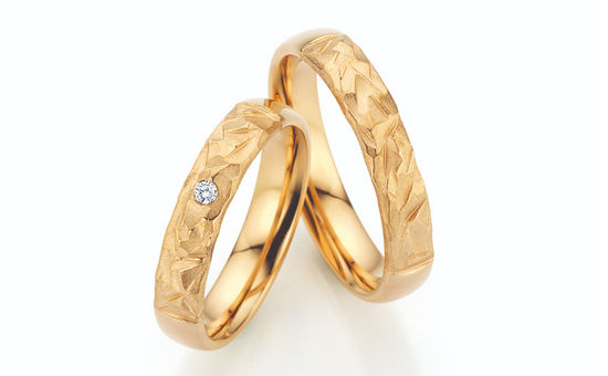 Fischer Wedding Rings - with ice fall structure