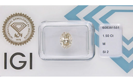 Affordable Natural White & Fancy Color diamonds