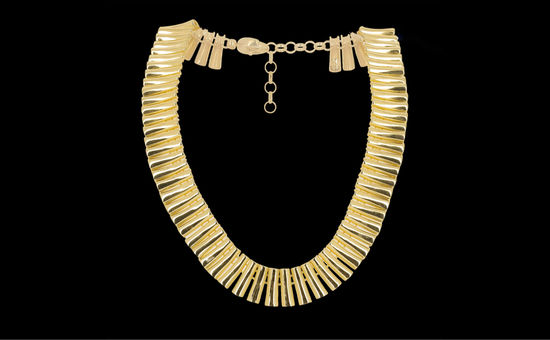Gold-plated and polished bar necklace